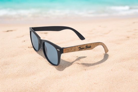 2x Zonnebril - Team Bride - Vrijgezellenfeest - Bachelorette - Huwelijk - Trouw - Accessoires - Origineel - Pakket - Thema - Hen - Party - Fashion - Sunglasses - Ready to Party - Bride to Be van OTL Essentials