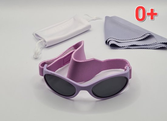 Babyzonnebril met etui en doekje / maat 2-18 maanden / antislip baby bril K 111 kat 3 Lichtpaars paars kleur UV 400 / Lichtpaars + bijpassende kleur single belight / kraamcadeau meisje / lunettes de soleil bébé / Aland optiek / zonnebril kind van Aland Optiek