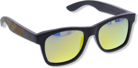 BEINGBAR Eyewear "Model 26" Sustainable Bamboo Sunglasses van BEINGBAR