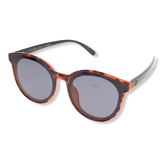 BEINGBAR Eyewear "Model 6" Sustainable Wooden Sunglasses van BEINGBAR