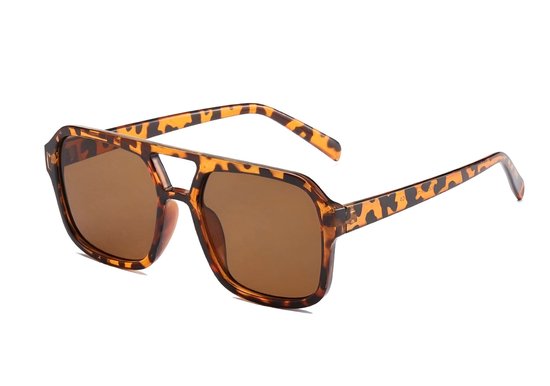 F05 | Bruin Zonnebril | Vierkant montuur | Bruine frame | UV400 bescherming | Retro bril | Festivalbril | Rave bril | Bruine Lens | Tijger bril | Retro bril | Schildpadpatroon tortoise-shell| Festival zonnebril | Unisex | Incl. Brillen Zakje & Doek van Merkloos