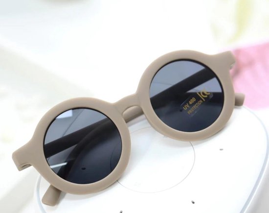 Kinder Zonnebril - Bril - Kind - Baby | Beige - Zand - Taupe | Vanaf 2 jaar - 6 jaar | UV beschermend - Opklapbaar | Kinderzonnebril – Zonnebrillen | DH Collection van Kinder