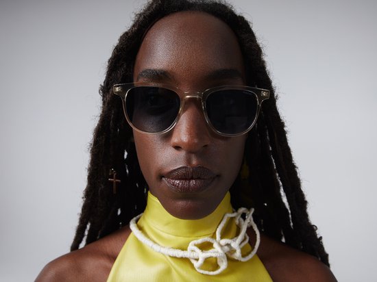 Komono Francis Blue Sands Zonnebril Blauw/Bruin van Merkloos