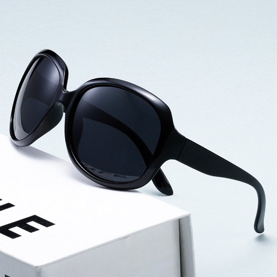 Oversized sunglasses, women's stylish polarized oversized driving sunglasses, women's oversized sunglasses with UV protection van Merkloos