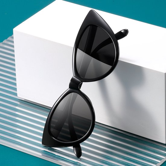 Polarized cat-eye sunglasses for women, retro narrow pointed cat-eye sunglasses for women van Sojos