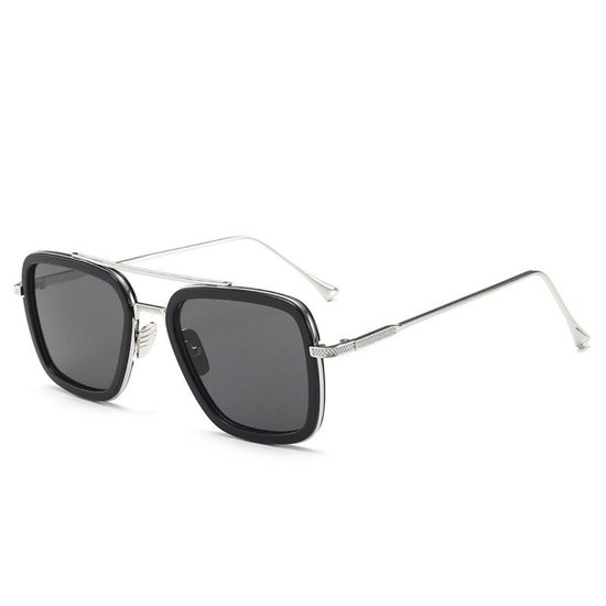 Rudiaro Flight Oversized Zonnebril Zwart Zilver - Unisex Eyewear met Groot Frame, Stijlvol Design, UV400-bescherming | Trendy Accessoire voor Zomerstijl, Strand, en Stadswandelingen | Fashion Statement, Zonnebril Essentials van Merkloos