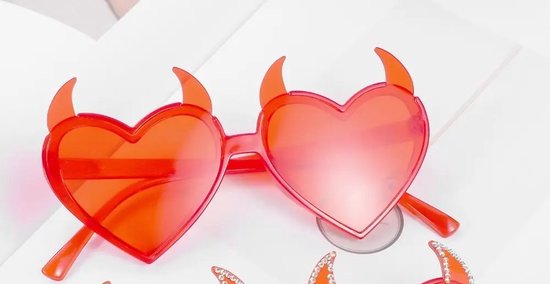 T.O.M.- Zonnebril Hart Duivelsoortjes - Halloween decoratie- Carnaval bril- Halloween bril- Festival bril- Zonnebril- Unisex bril- Grappige bril- Verkleedkleding van T.O.M.