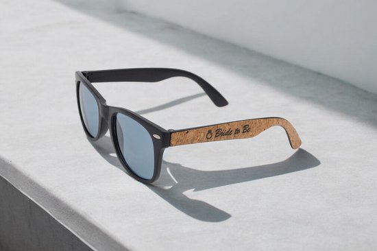 Zonnebril - Bride to Be - Vrijgezellenfeest - Bachelorette - Huwelijk - Trouw - Accessoires - Origineel - Pakket - Thema - Hen - Party - Fashion - Sunglasses - Ready to Party - Team Bride van Ready to Party