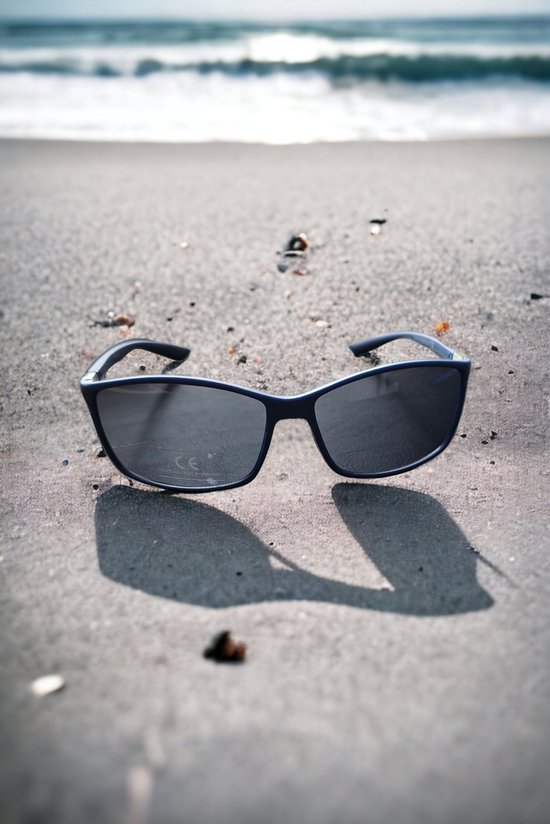 Zonnebril heren - blauw zilver - cat. 3 - 100% uv 400 protection - inclusief kunstlederen briletui van Merkloos