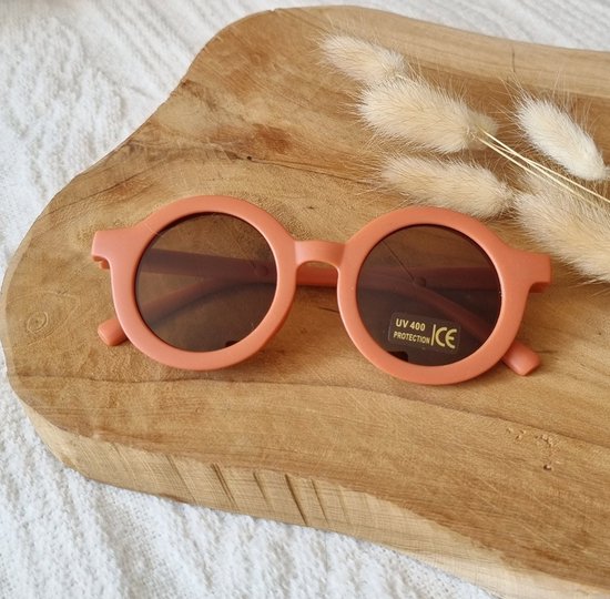 Zonnebril Kind 1 -3jaar-Unisex-UV400- Rond-Roest van Cooper & Baby.