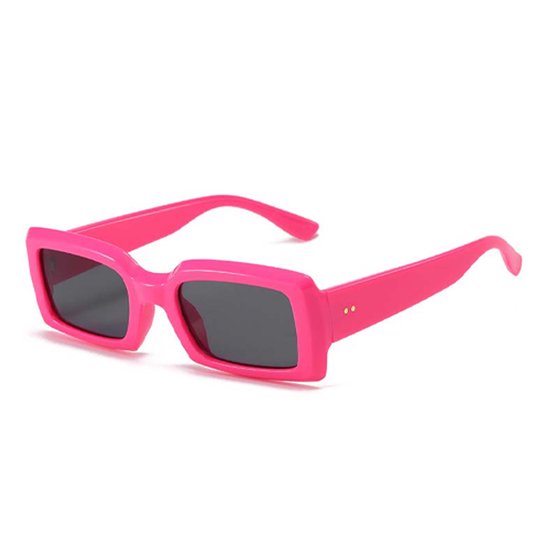 Zonnebril - Zonnebrillen - Festival bril - Rave bril - Glasses - Rechthoekig - Dik montuur - Felroze - Zwarte glazen van Musara